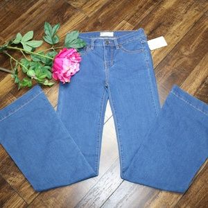 NWT FREE PEOPLE Flare Dallas Wash Jeans Size 26
